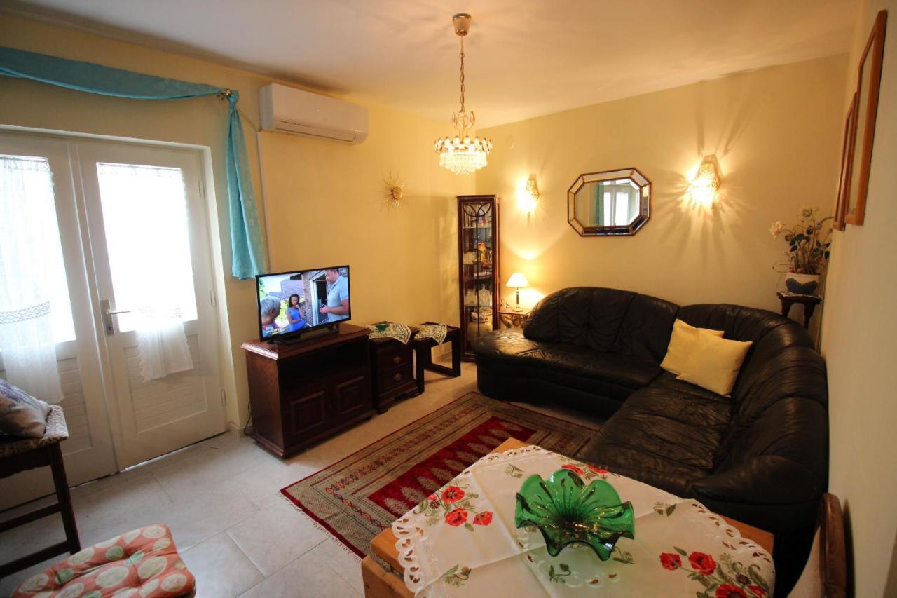 Apartment Katarina Porec Exterior photo